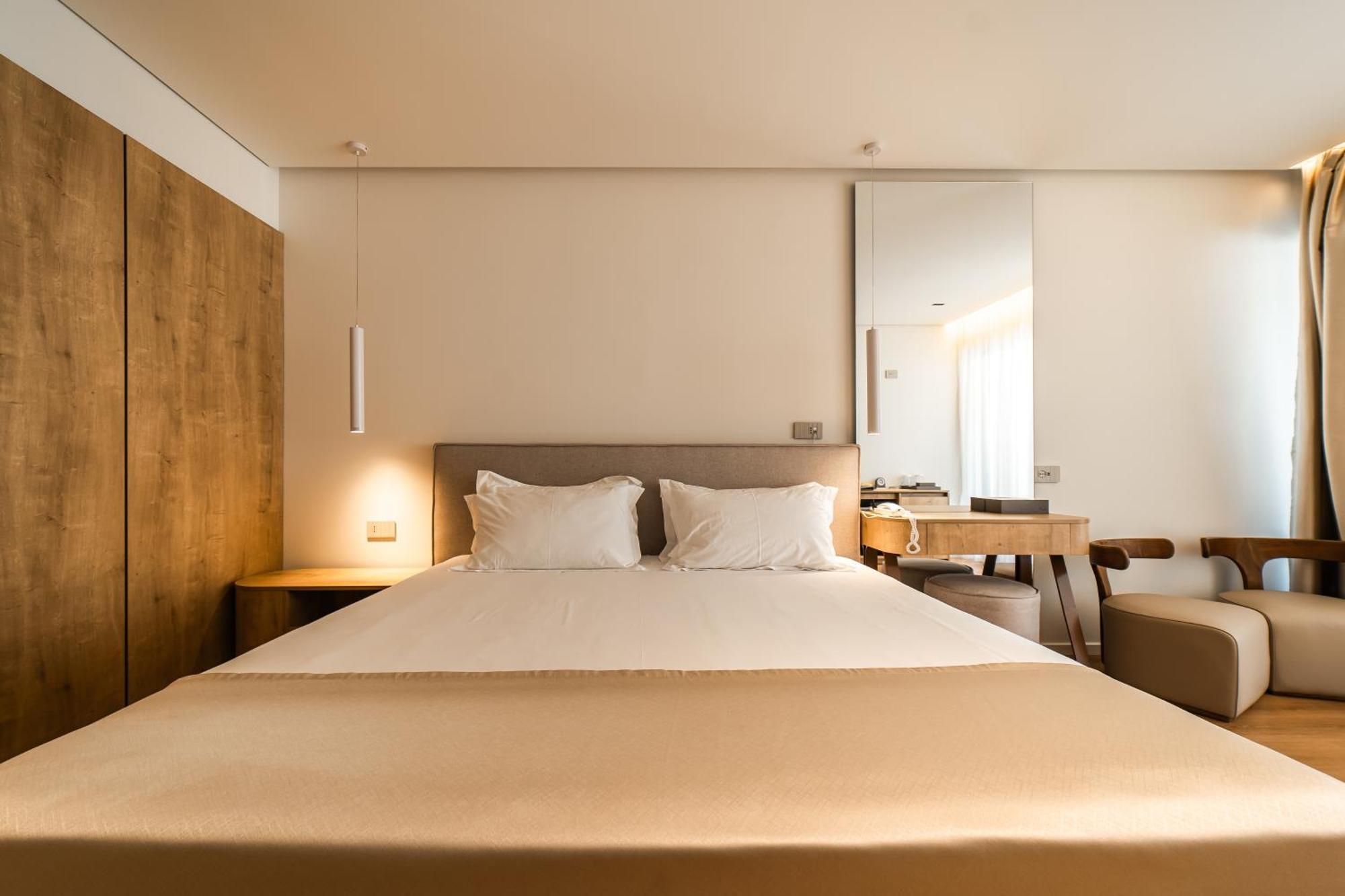 Hotel Vale Sarandë 외부 사진